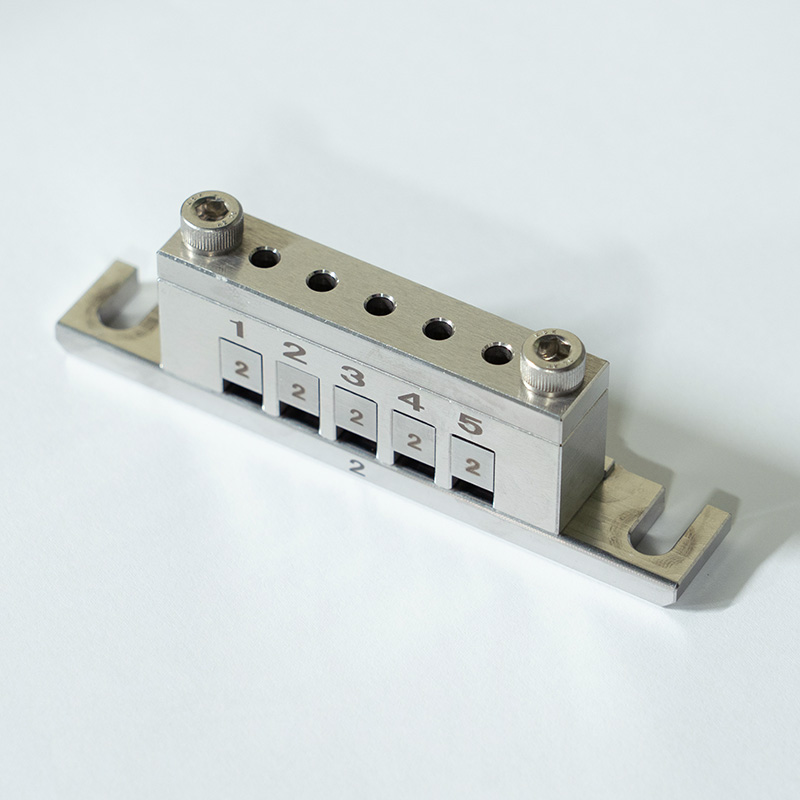 121-R試験片ホルダー