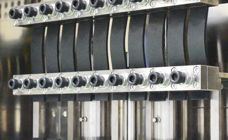 DE MATTIA FLEX-CRACKING AND CRACK GROWTH TESTER