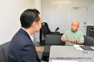 タージンさんご来社